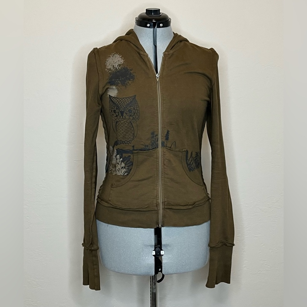 Woman’s Olive Green, Owl Print Hoody Sweatshirt - Picture 3 of 5